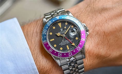 rolex fuchsia gmt